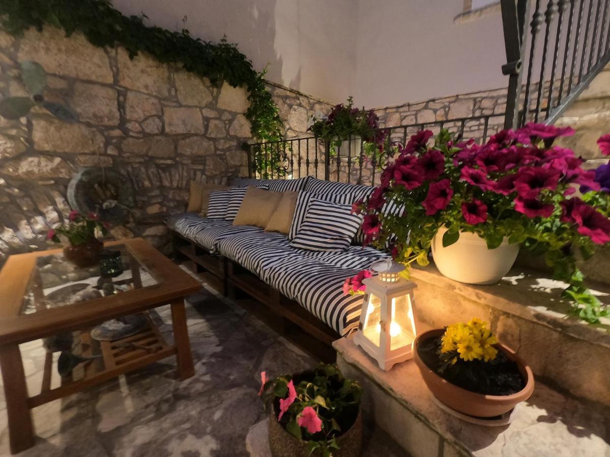 Willa Stone House Hedonia Blato  Zewnętrze zdjęcie