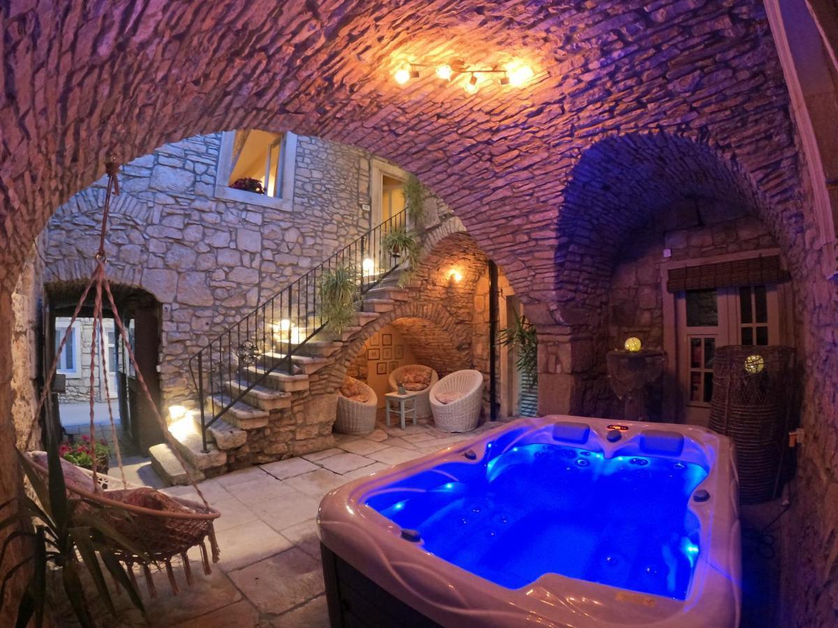 Willa Stone House Hedonia Blato  Zewnętrze zdjęcie
