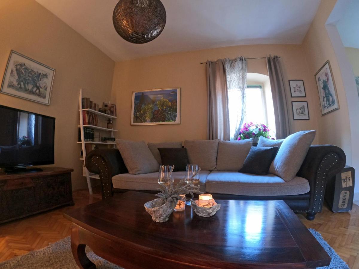 Willa Stone House Hedonia Blato  Zewnętrze zdjęcie
