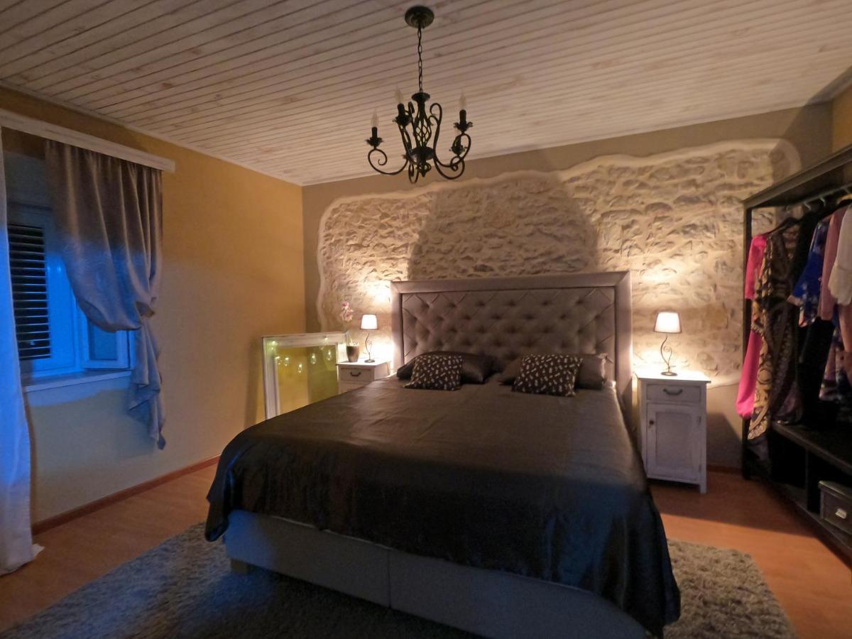 Willa Stone House Hedonia Blato  Zewnętrze zdjęcie